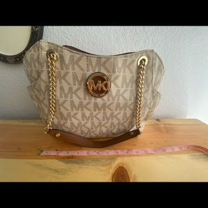 Michael Kors JST bag